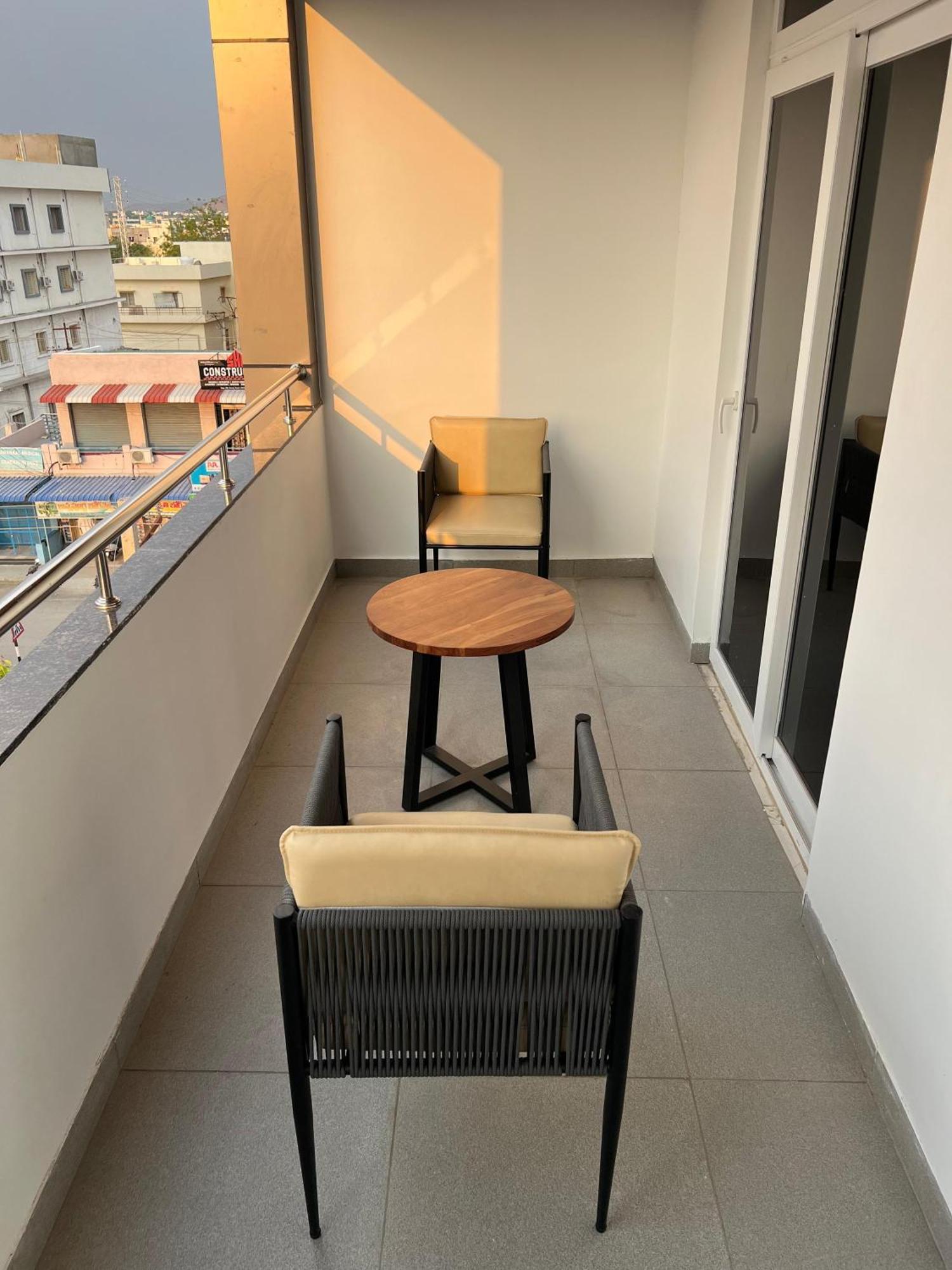 Hotel Pasupala Inn Anantapur Exteriör bild