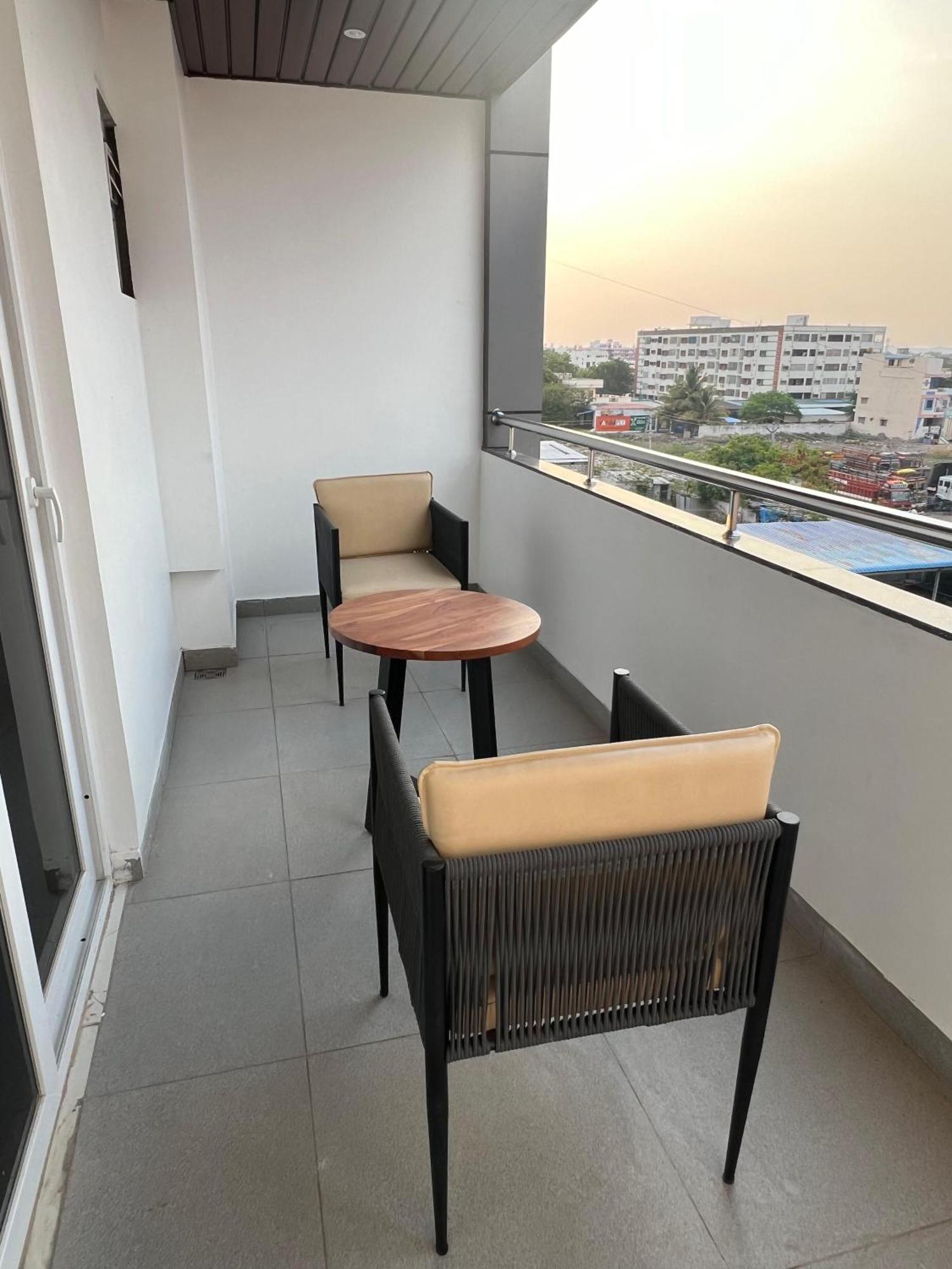 Hotel Pasupala Inn Anantapur Exteriör bild