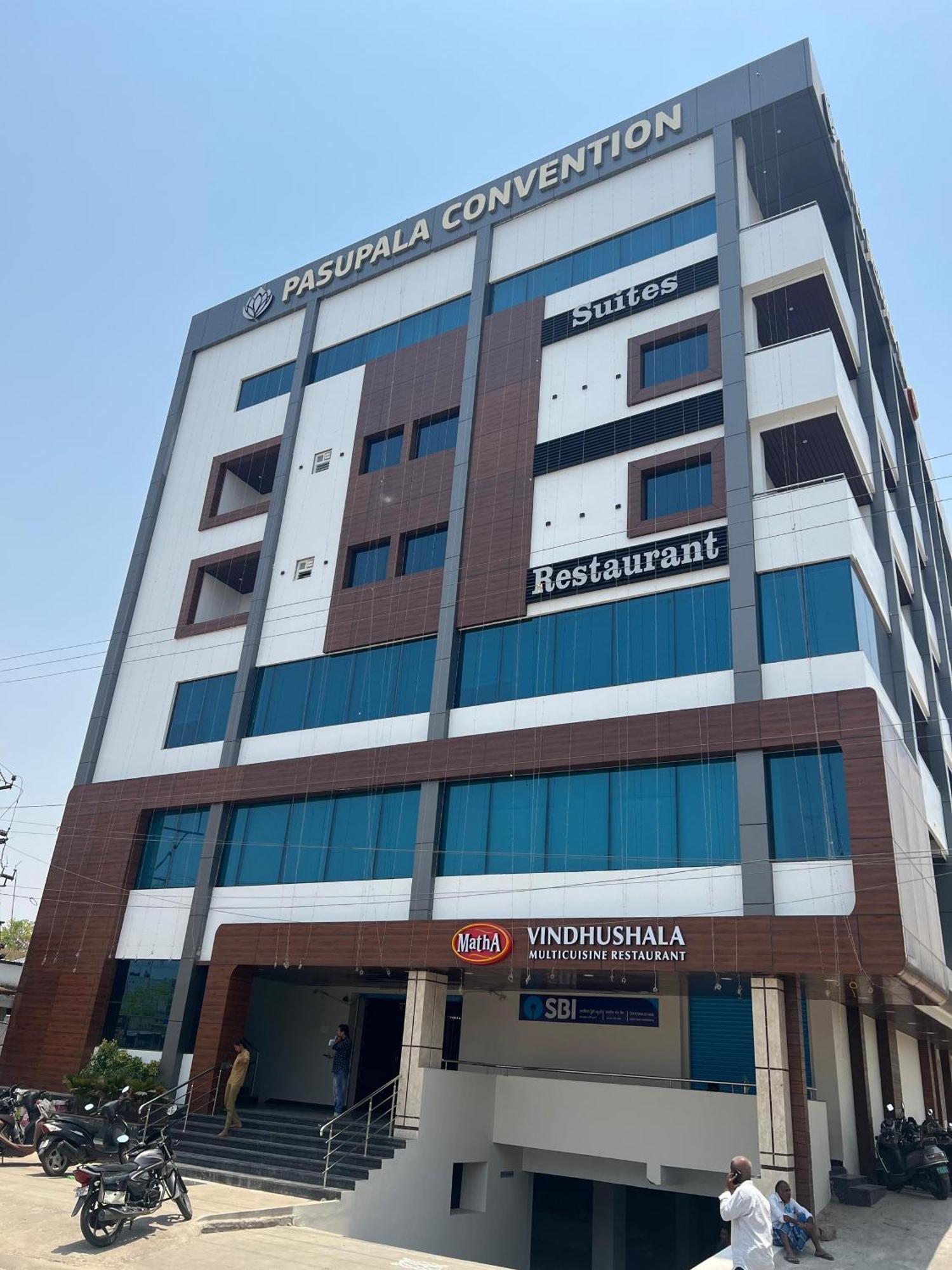 Hotel Pasupala Inn Anantapur Exteriör bild